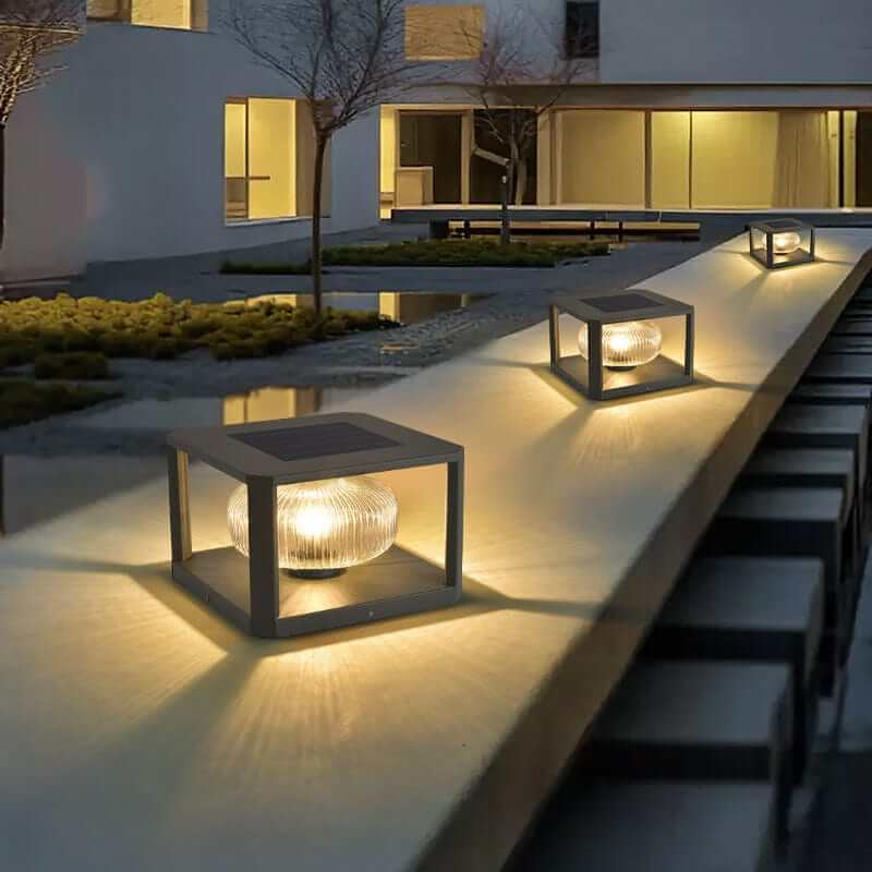 Zewnętrzna Lampa Solarna - Oświetlenie Ogrodowe i Tarasowe