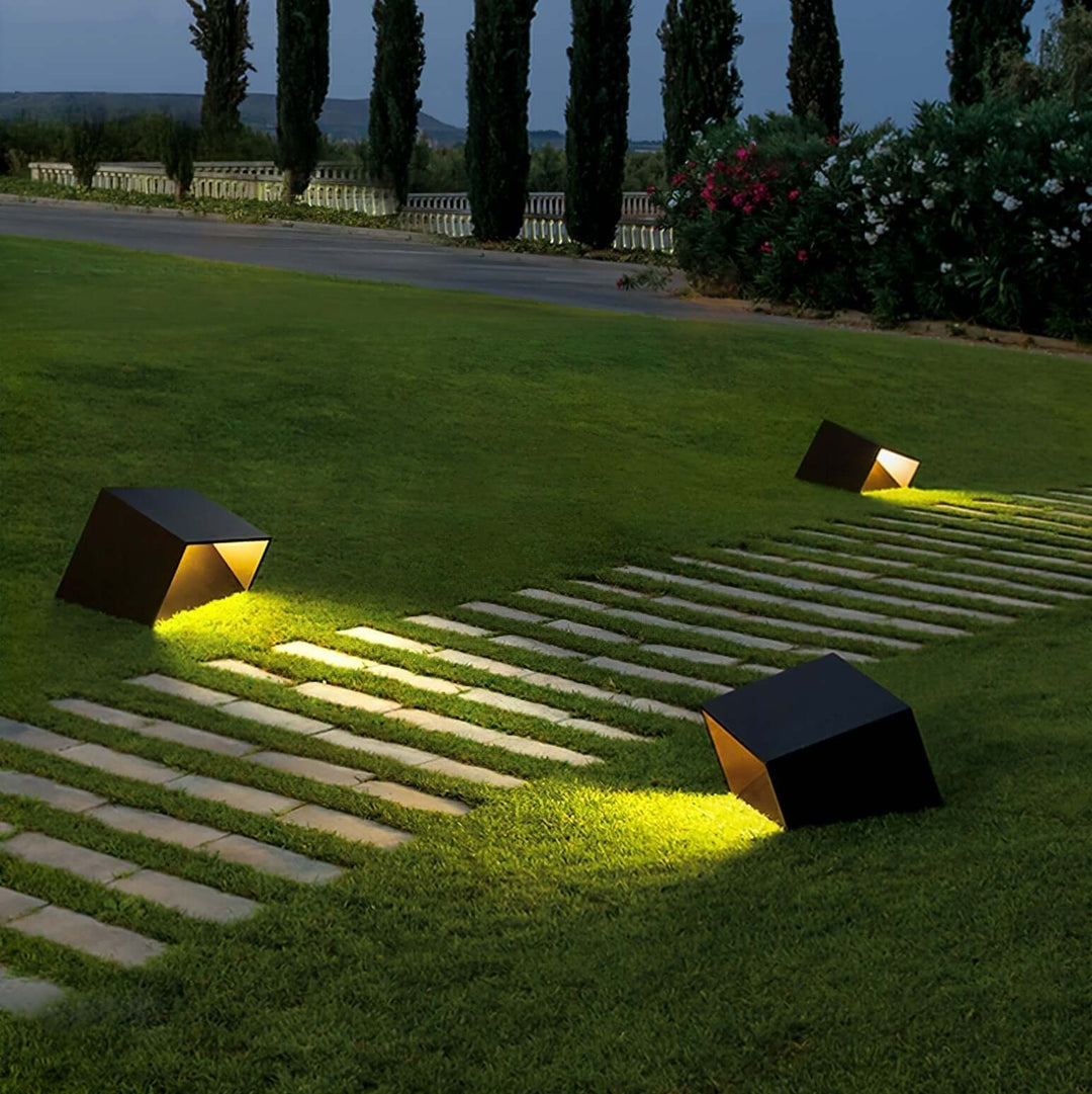 Zewnętrzna Lampa Solarna Kula - Oświetlenie Ogrodowe