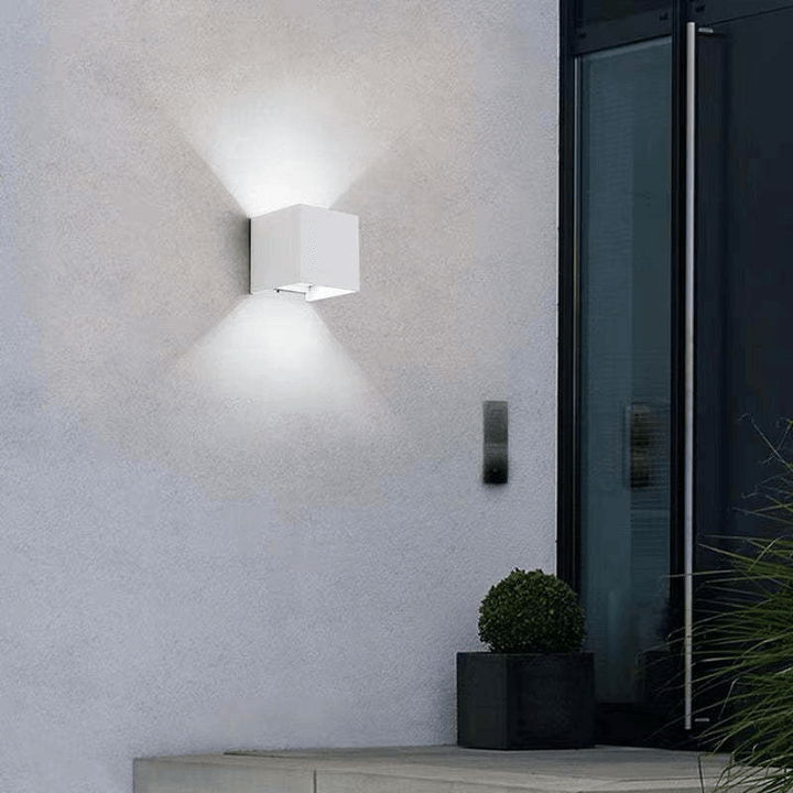 Nowoczesna Lampa Ścienna LED do Wewnątrz i na Zewnątrz