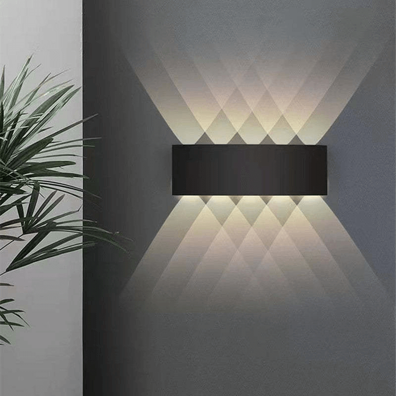 Zewnętrzna Kinkiet LED – Prostokątny Design