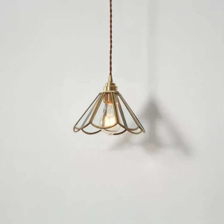 Szklana lampa wisząca mosiężna - Eleganckie oświetlenie