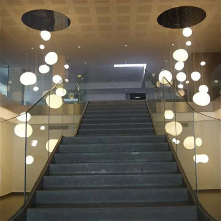 Minimalistyczna lampa Nado w różnych rozmiarach
