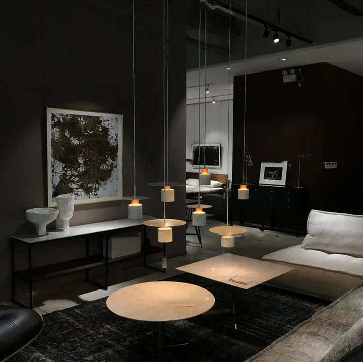 Lampa sufitowa z metalu, design loftowy
