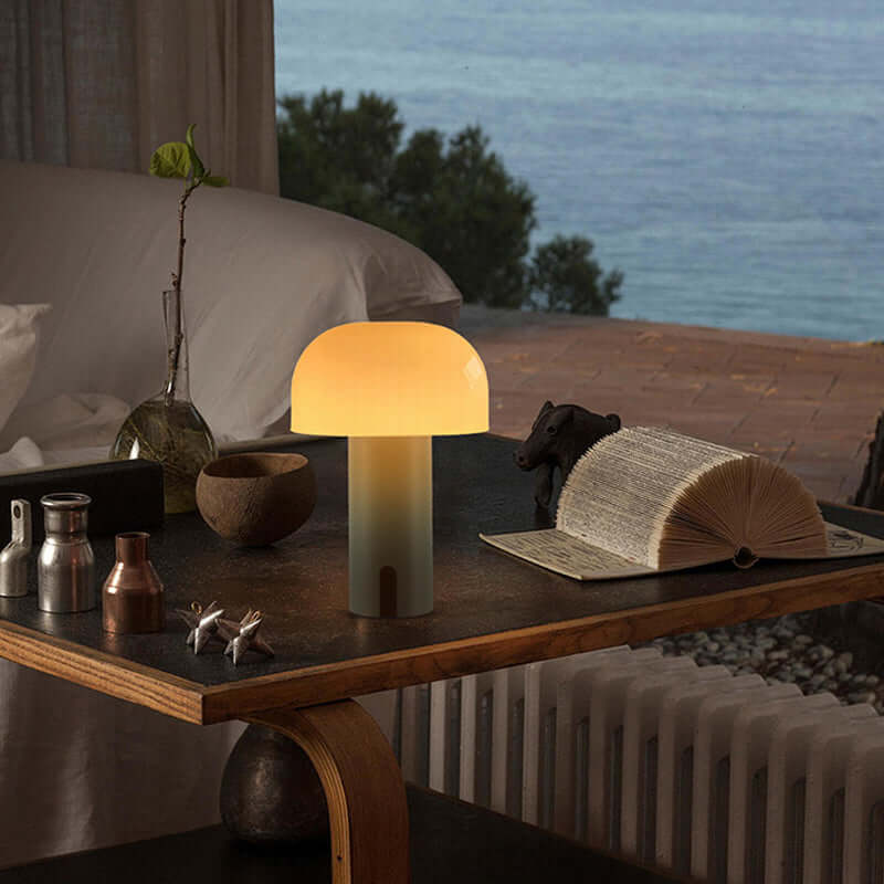 Europejska designerska lampa stołowa w kształcie grzyba