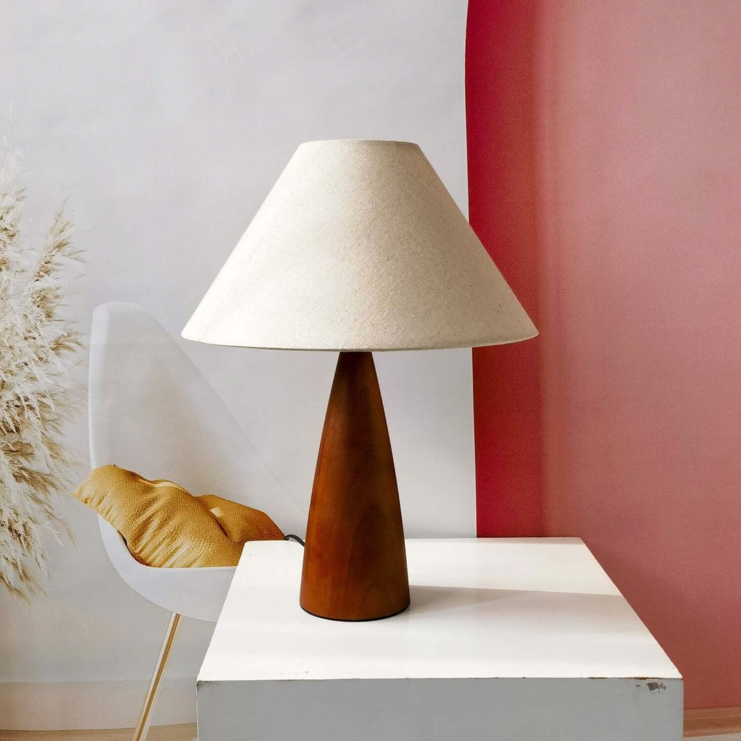 Klasyczna Lampa Stołowa z Litego Drewna z XVIII Wieku
