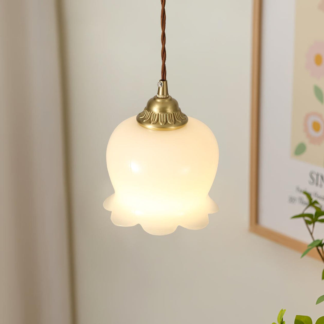 Wisząca lampa Konwalia – elegancja w każdym calu