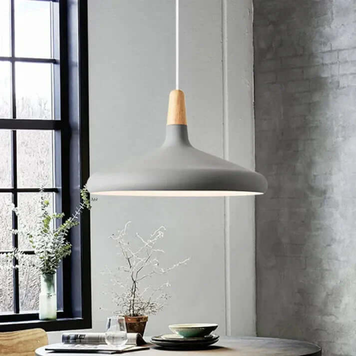 Nowoczesna Lampa Wisząca Stożkowa - Oświetlenie Wewnętrzne