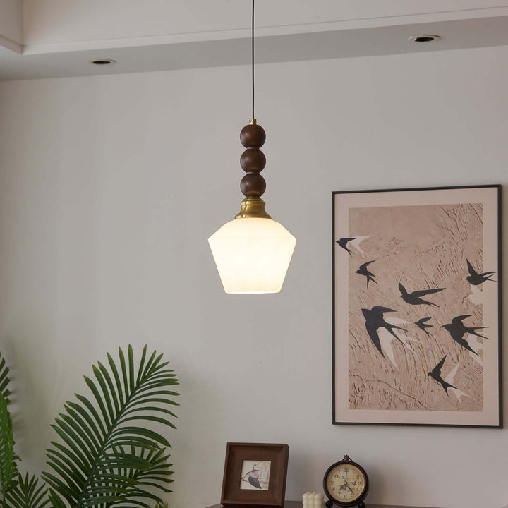 Elegancka szklana, drewniana i metalowa lampa wisząca