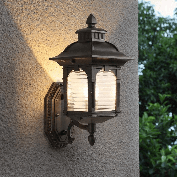 Zewnętrzna Lampa Ścienna w Stylu Vintage - Antyczne Szkło