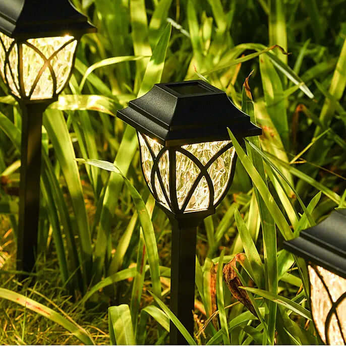 Solarna Lampa Ogrodowa