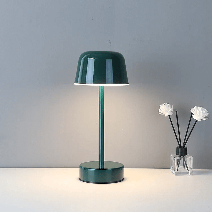 Nowoczesna lampa stołowa - nastrojowe oświetlenie