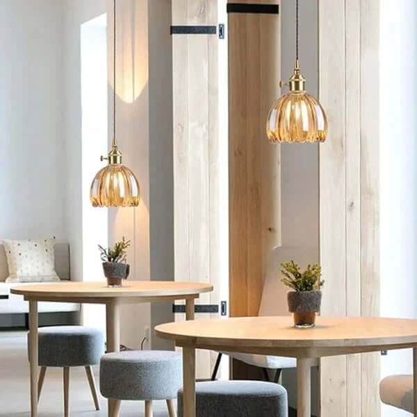 Japońska Retro Szklana Lampa Wisząca z Motywem Kwiatowym