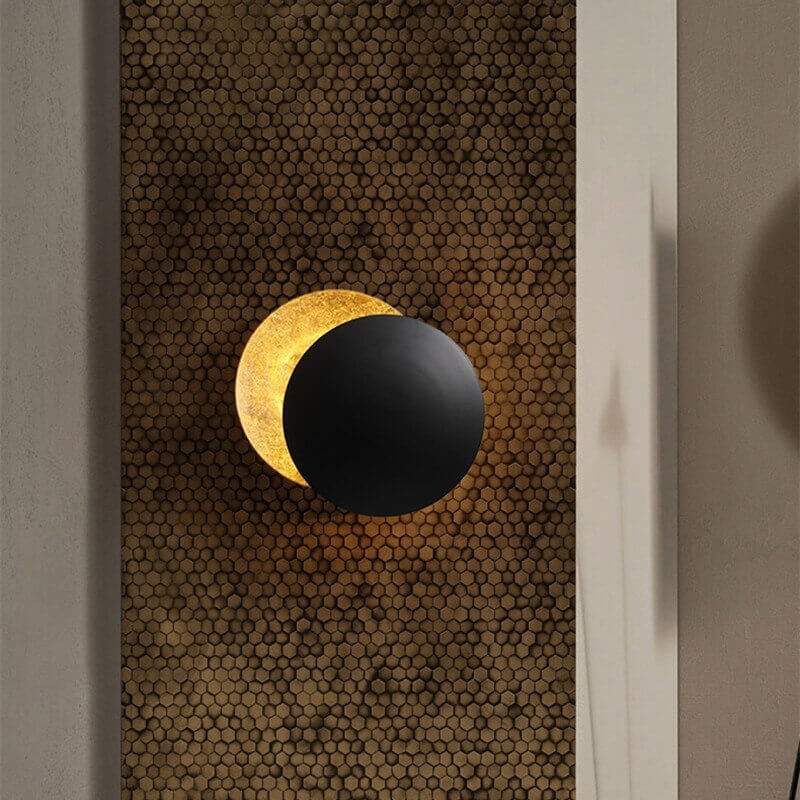 Lampa ścienna Eclipse – Zaćmienie Słońca