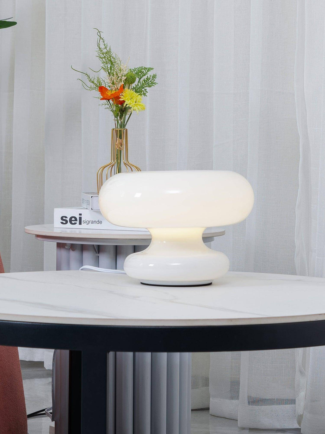 Lampa stołowa Donut z włącznikiem guzikowym