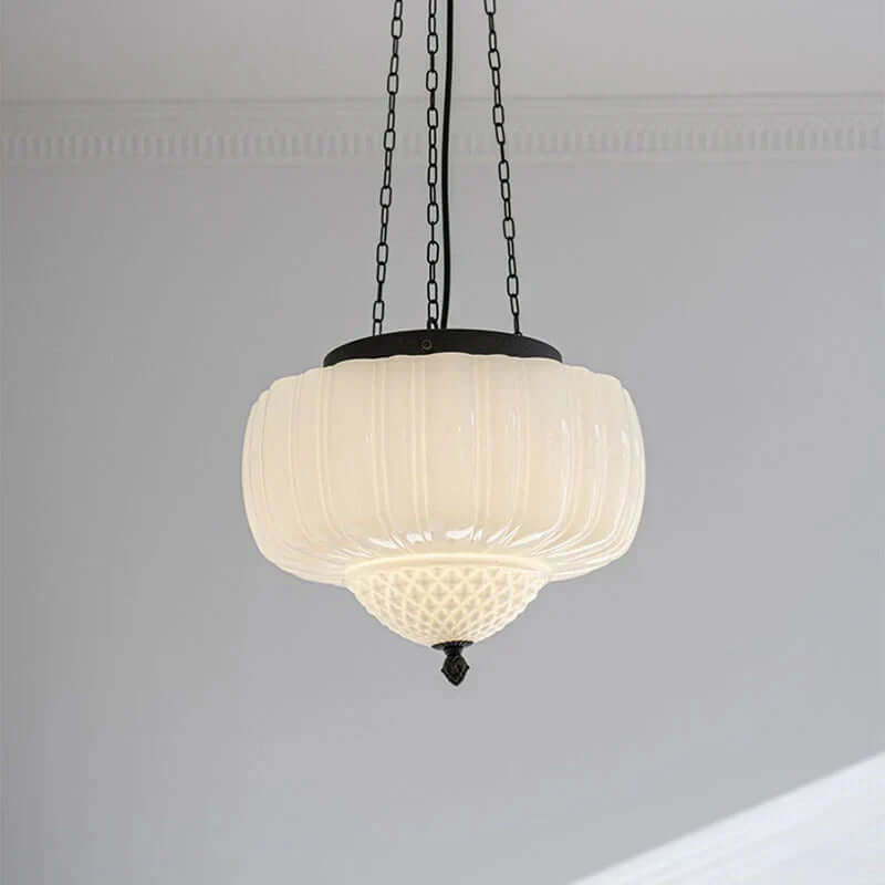 Nowoczesna minimalistyczna biała lampa wisząca