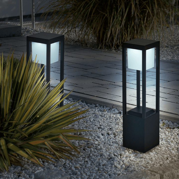 Zewnętrzna Lampa Solarna Cube 60cm - Wydajne Oświetlenie LED