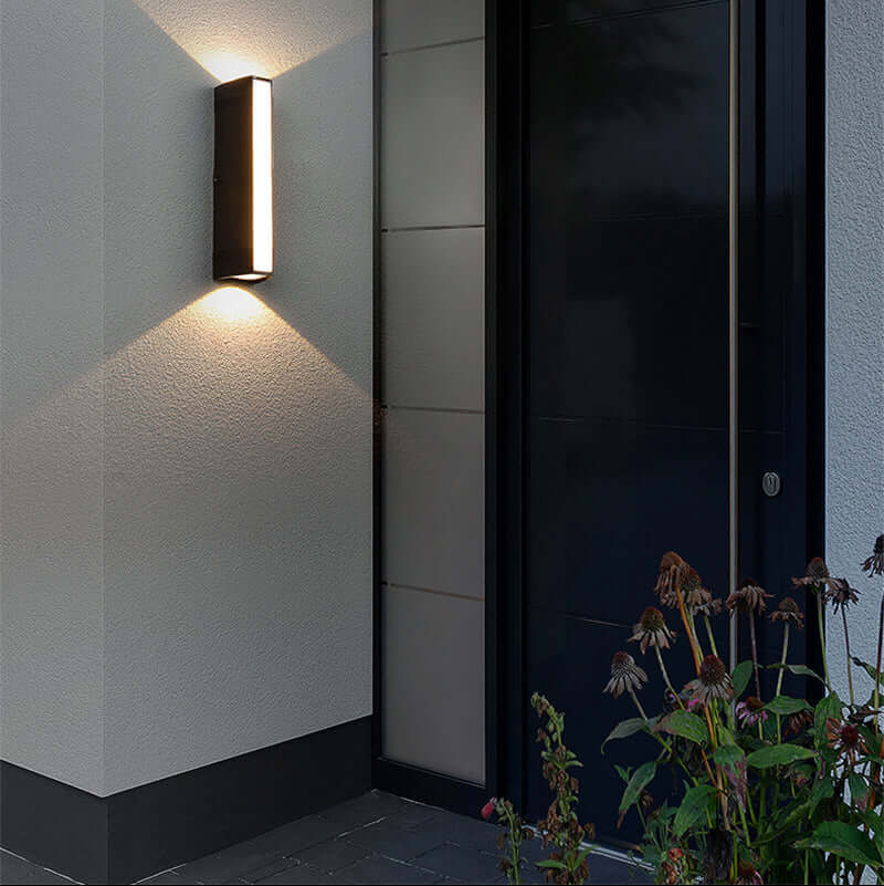 Zewnętrzna Wodoodporna Lampa Ścienna LED - Oświetlenie Tarasu, Ogrodu