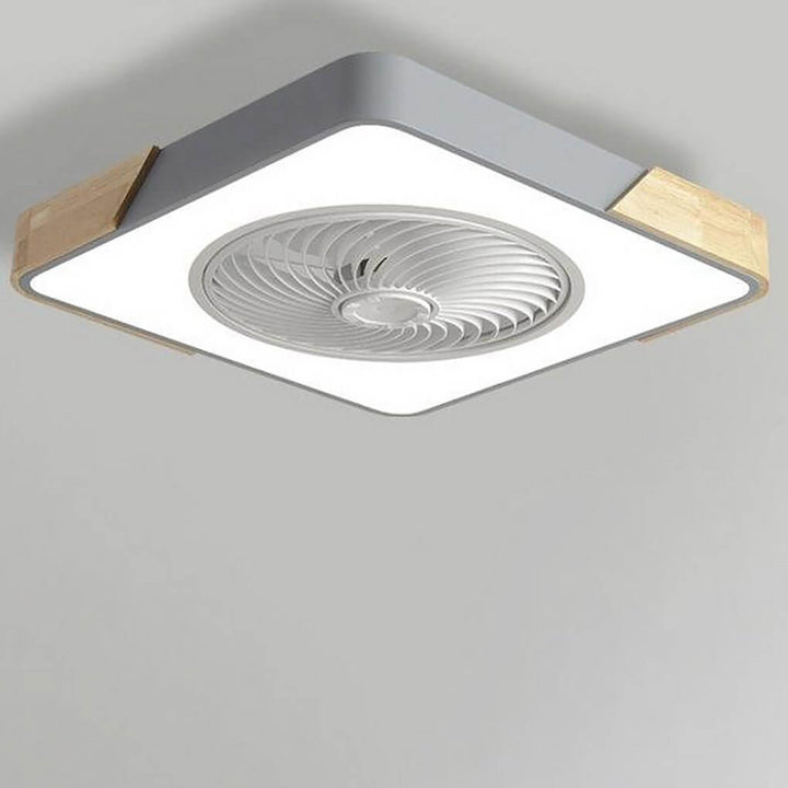 Czarny wentylator sufitowy z lampą LED i dyskretnym designem
