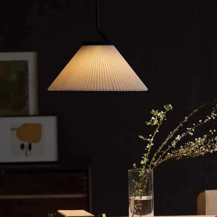 Nordycka Plisowana Kremowa Lampa Wisząca