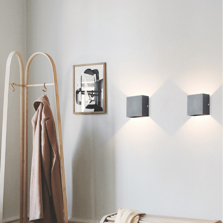 Nowoczesna Lampa Ścienna LED do Wewnątrz i na Zewnątrz