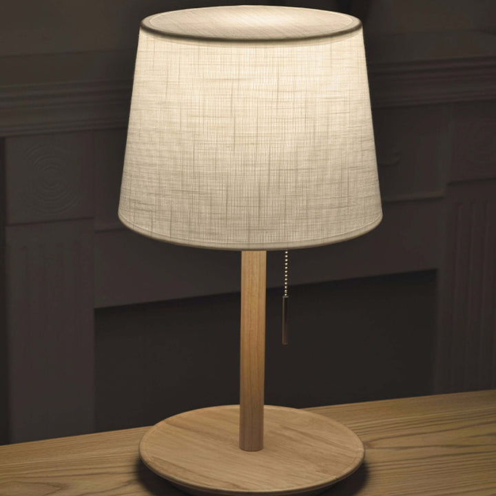 Nordycka Lampa Drewniana z Tkaninowym Kloszem - Delikatne Światło