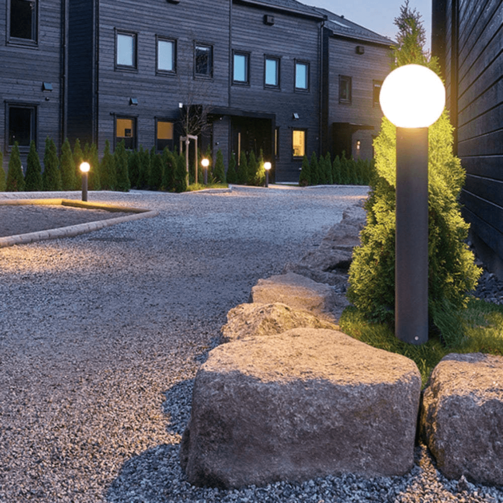 Nowoczesna Lampa Ogrodowa LED - Oświetlenie Zewnętrzne