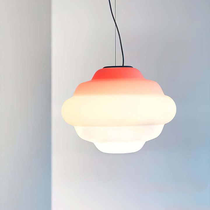 Lampa wisząca w kształcie chmury z efektem gradientu