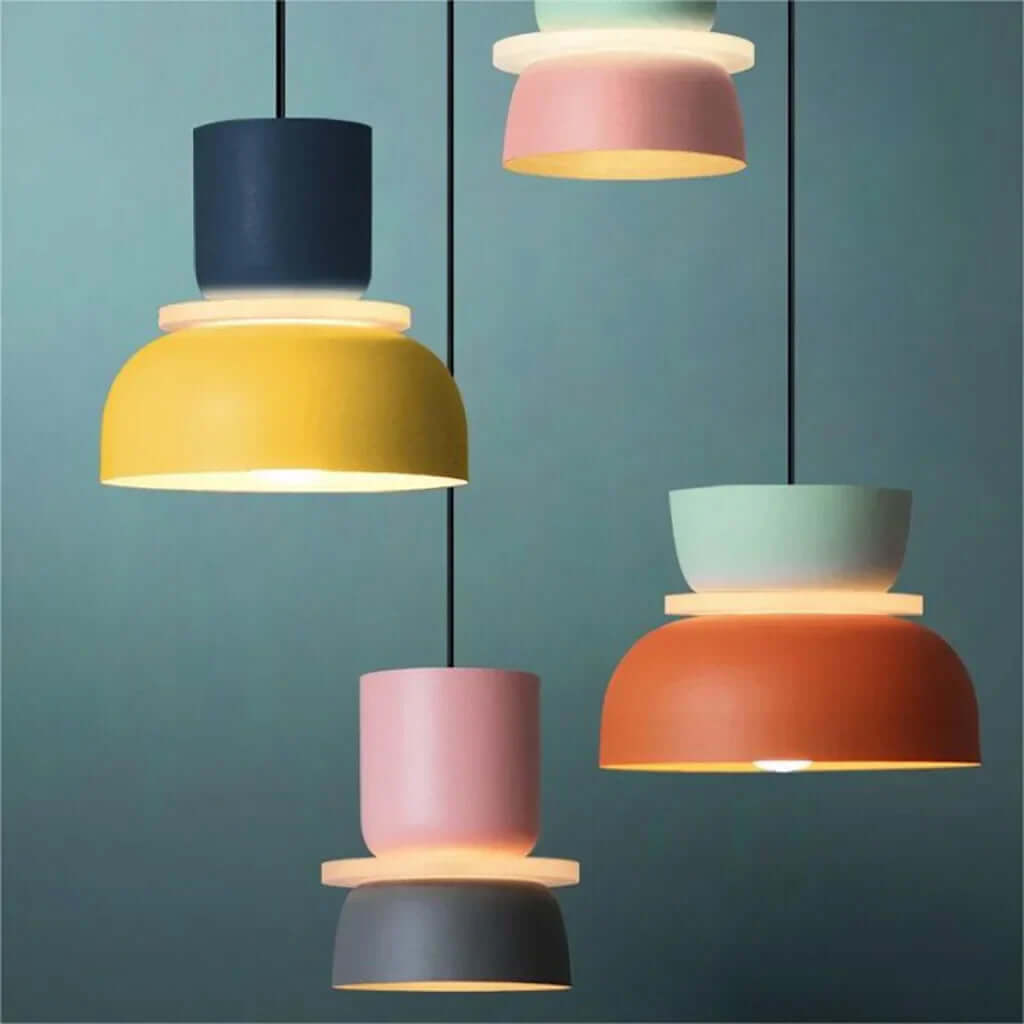 Nordycka lampa wisząca Dulcy z blokami kolorów