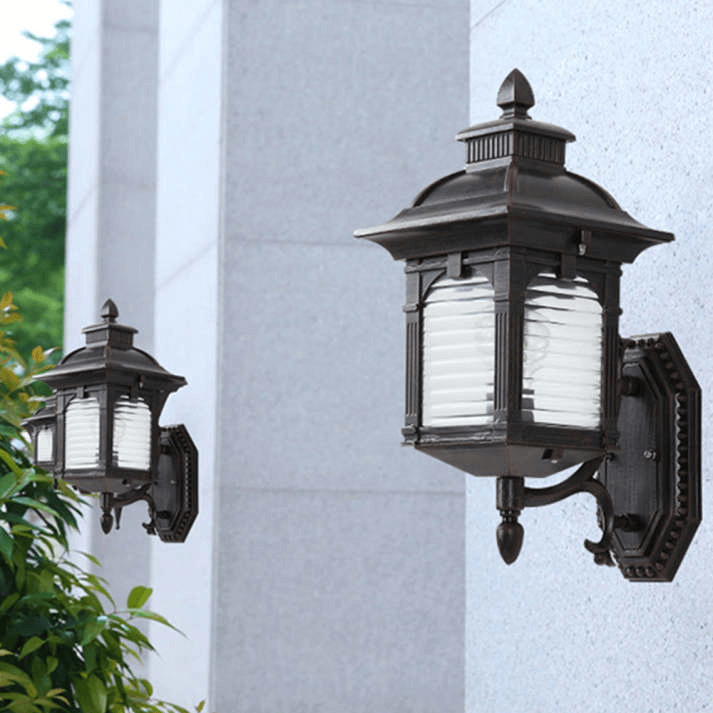 Zewnętrzna Lampa Ścienna w Stylu Vintage - Antyczne Szkło