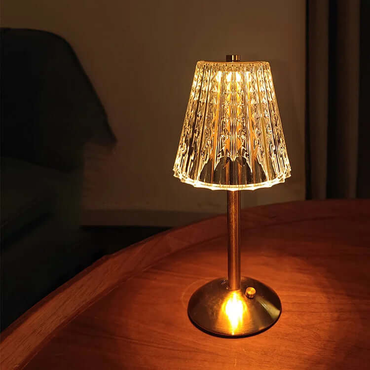 Bezprzewodowa lampa stołowa z metalu i kryształu