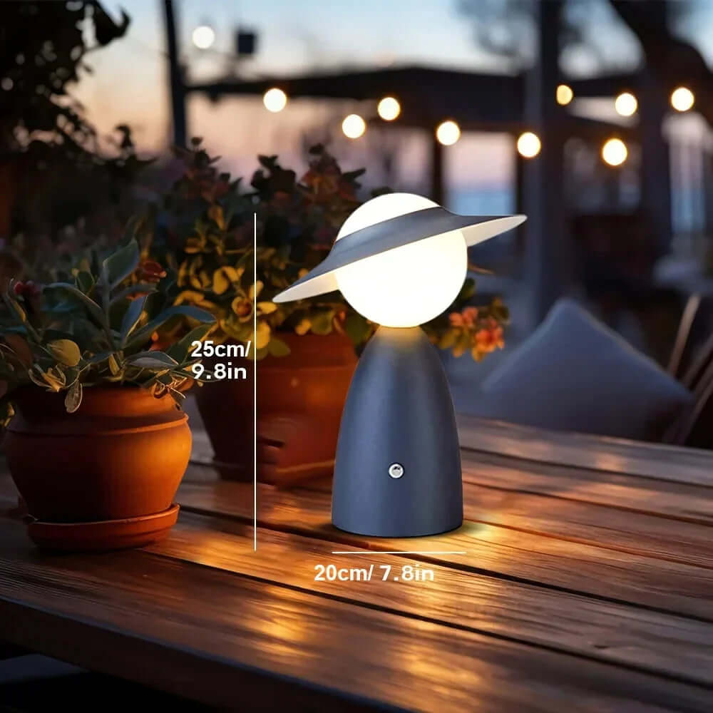 TouchBright - Lampa z bezprzewodową ładowarką