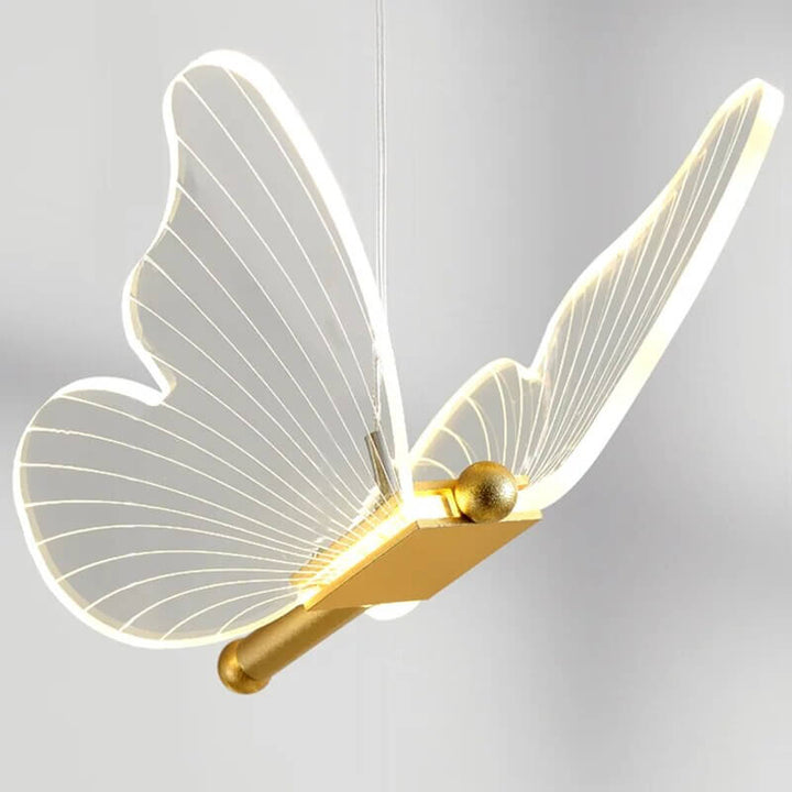 Lampa wisząca w kształcie motyla