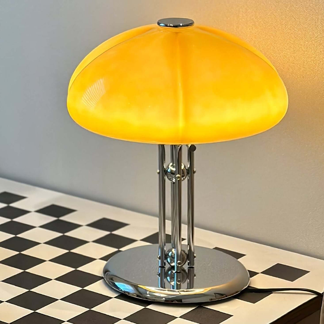 Nowoczesna lampa stołowa Bauhaus, wyłączona
