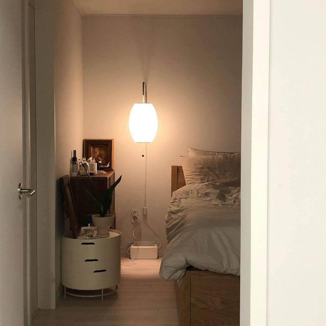 Szklana lampa ścienna Nelson