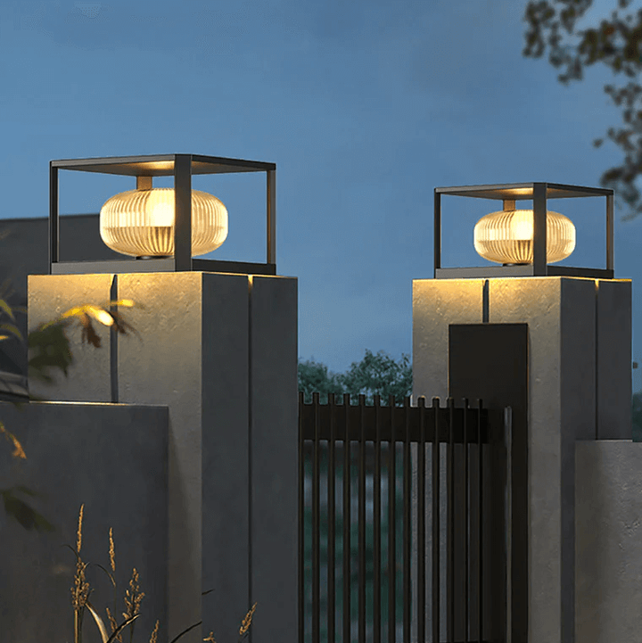 Zewnętrzna Lampa Solarna - Oświetlenie Ogrodowe i Tarasowe