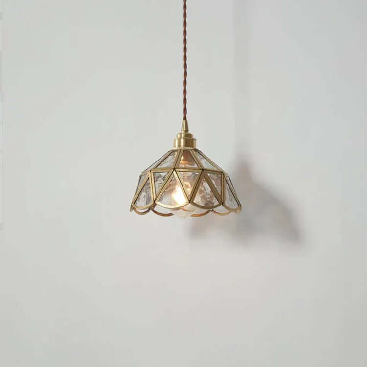 Szklana lampa wisząca z mosiądzu