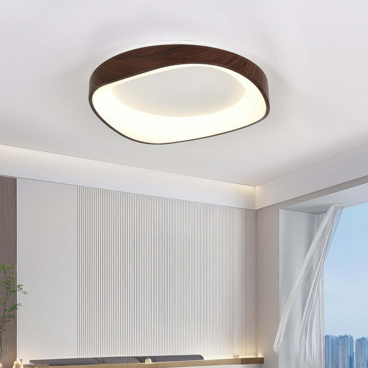 Nordycka designerska lampa sufitowa z drewnianym usłojeniem