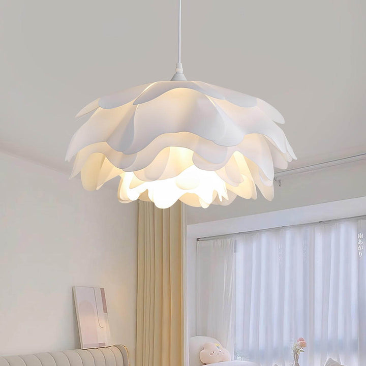 Lampa wisząca kwiatowa, biała, elegancka