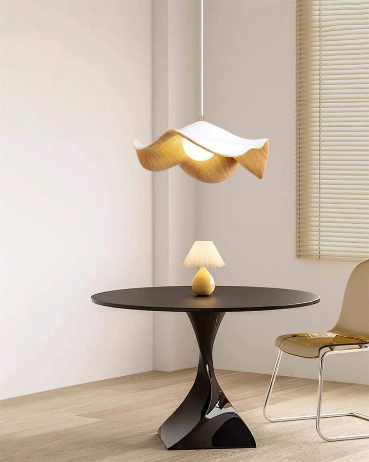 Wisząca lampa lotus z regulowanym kablem