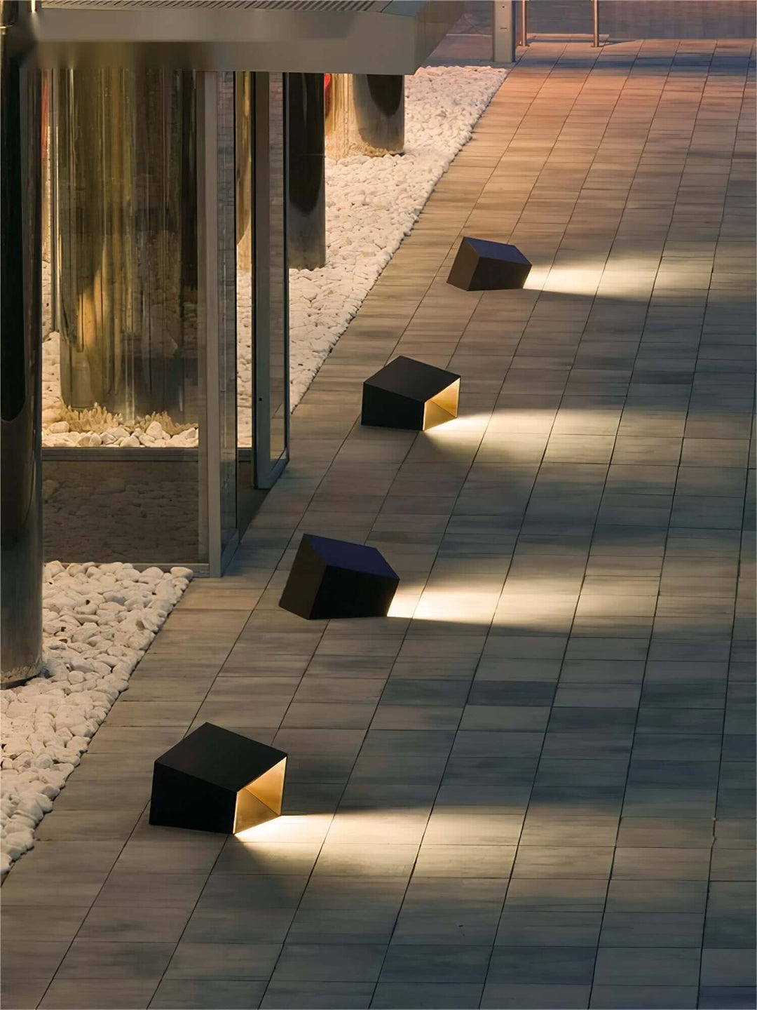 Zewnętrzna Lampa Solarna Kula - Oświetlenie Ogrodowe