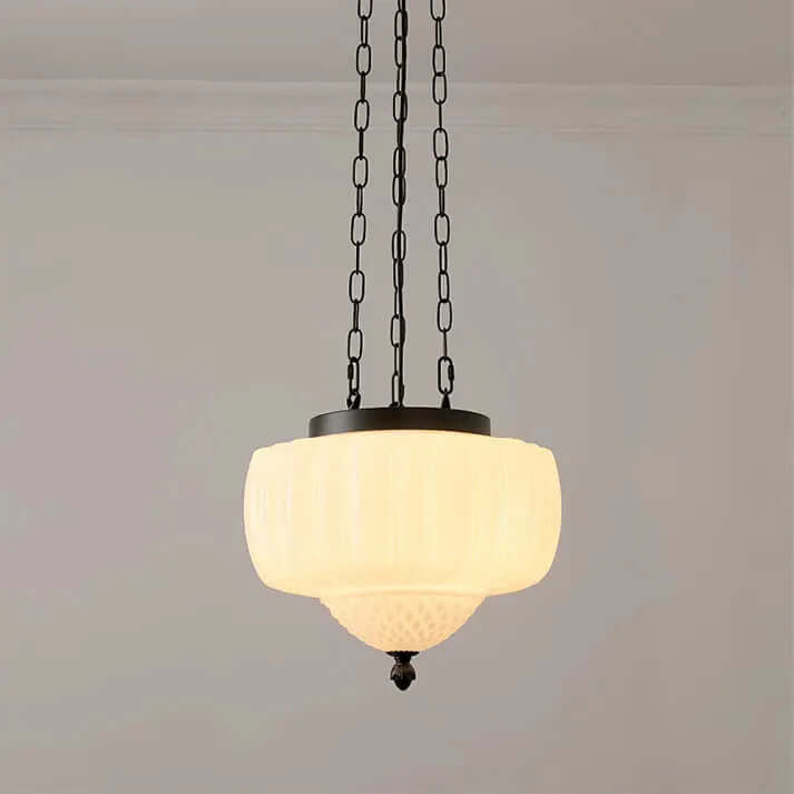 Nowoczesna minimalistyczna biała lampa wisząca