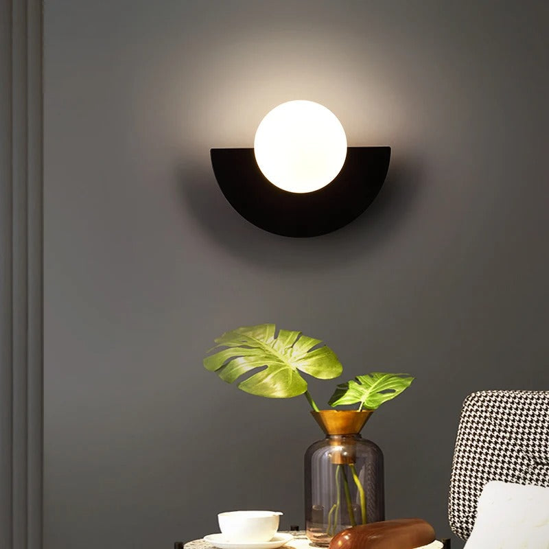 Nordycki półokrągły kinkiet, elegancki, minimalistyczny design, nowoczesne oświetlenie do wnętrz, z kontrolą dotykową i łatwą instalacją