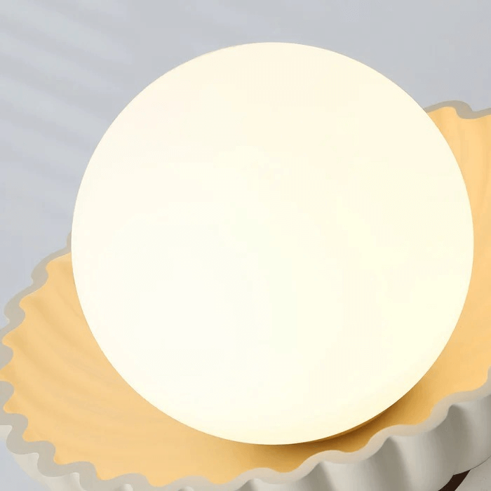 Żelazna i Szklana Lampa Sufitowa