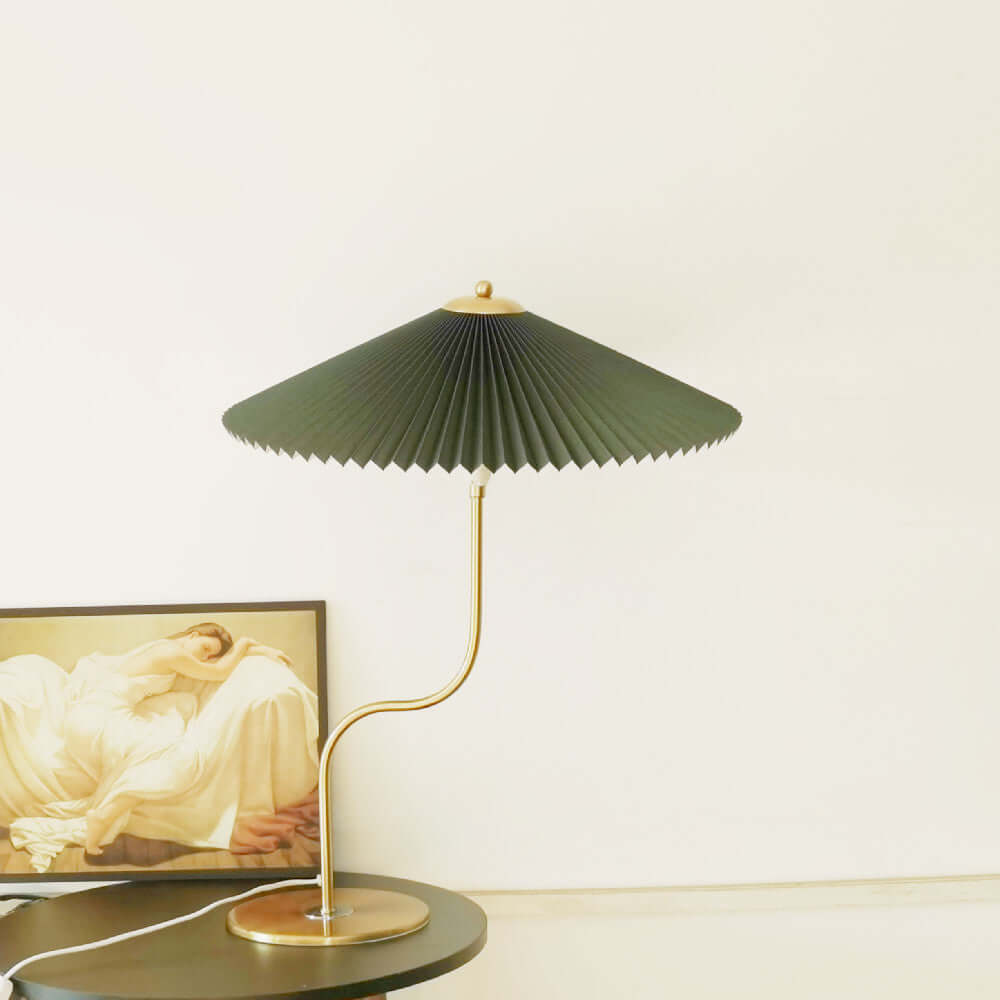 Lampa parasolowa nowoczesna, biała
