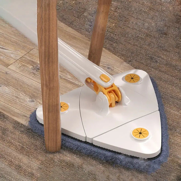 Mop z obrotową głowicą 360° i 6 nakładkami z mikrofibry, trójkątny design do trudno dostępnych narożników, efektywne czyszczenie.
