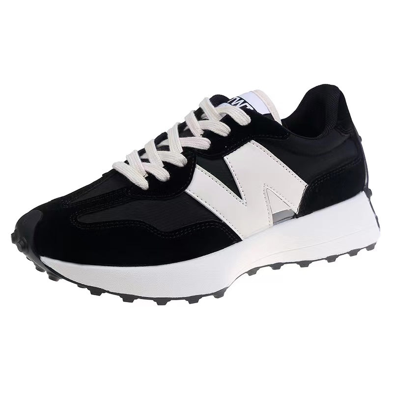 Damskie sneakersy Nina, nowoczesny wygląd, wyściełana podeszwa, różne kolory, komfort na co dzień, opływowy design.