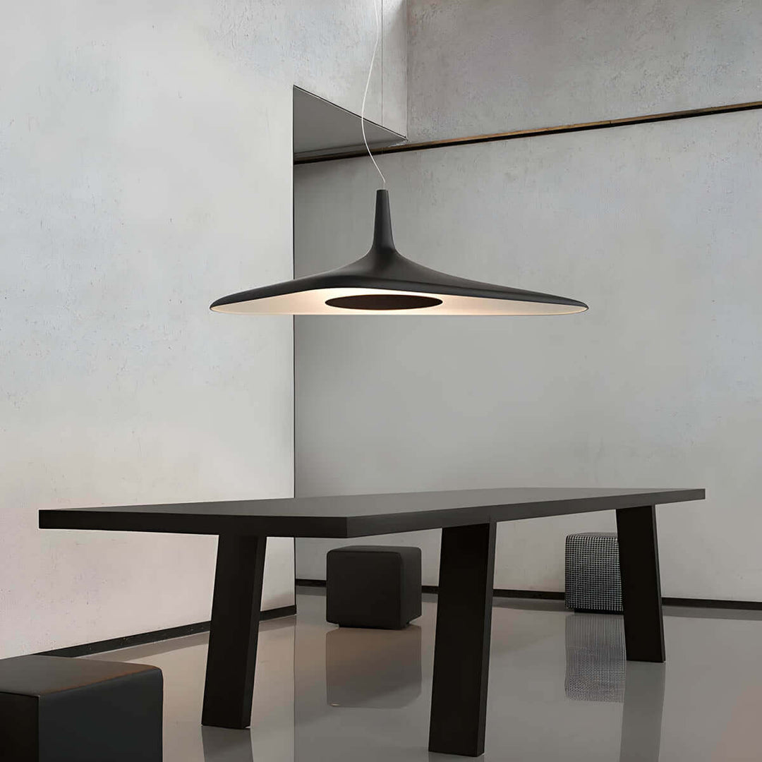 Lampa Tipi - Wisząca Lampa z Żywicy