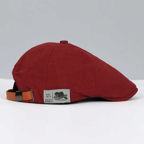 Męski regulowany beret, elegancki styl, klasyczny design, różne kolory, optymalny komfort, ponadczasowy dodatek.