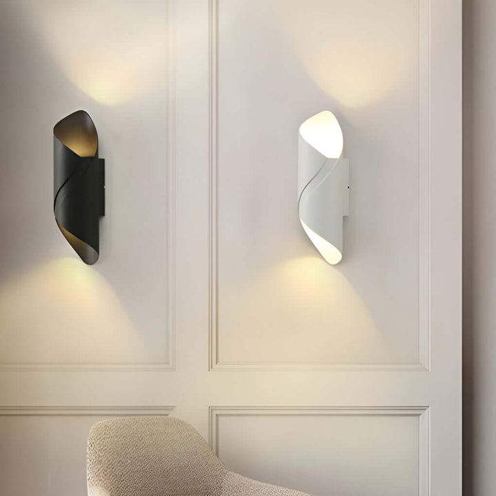 Elegancka lampa ścienna do ogrodu