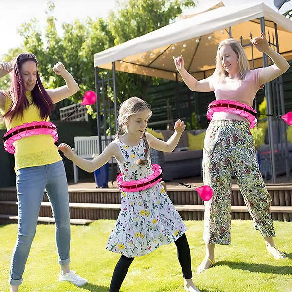 Różowe i niebieskie hula hop fitness, obciążone, idealne do spalania kalorii i tonowania mięśni w domu.